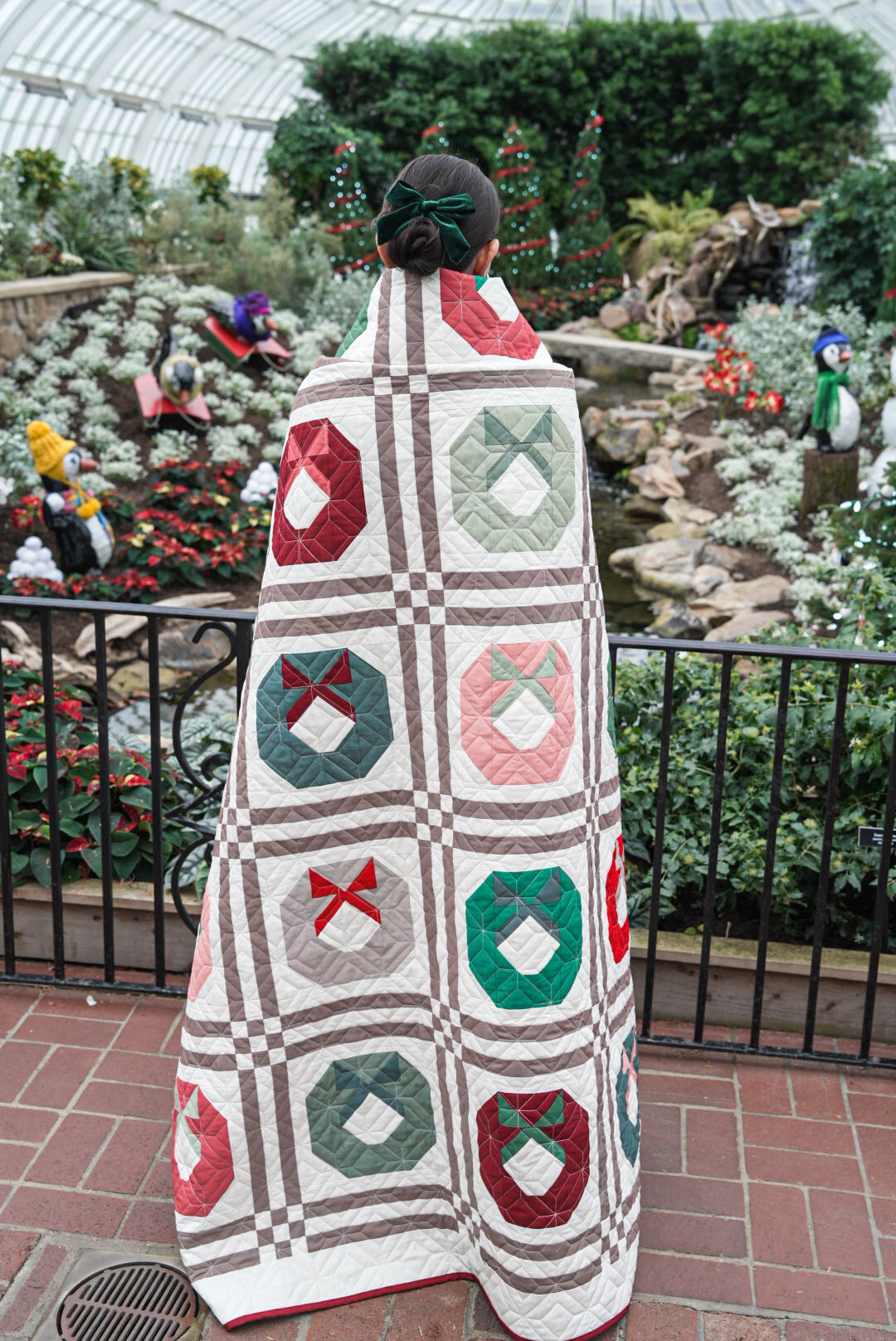 Tinsel Wreath Quilt Kit | Due North Handmade Pattern