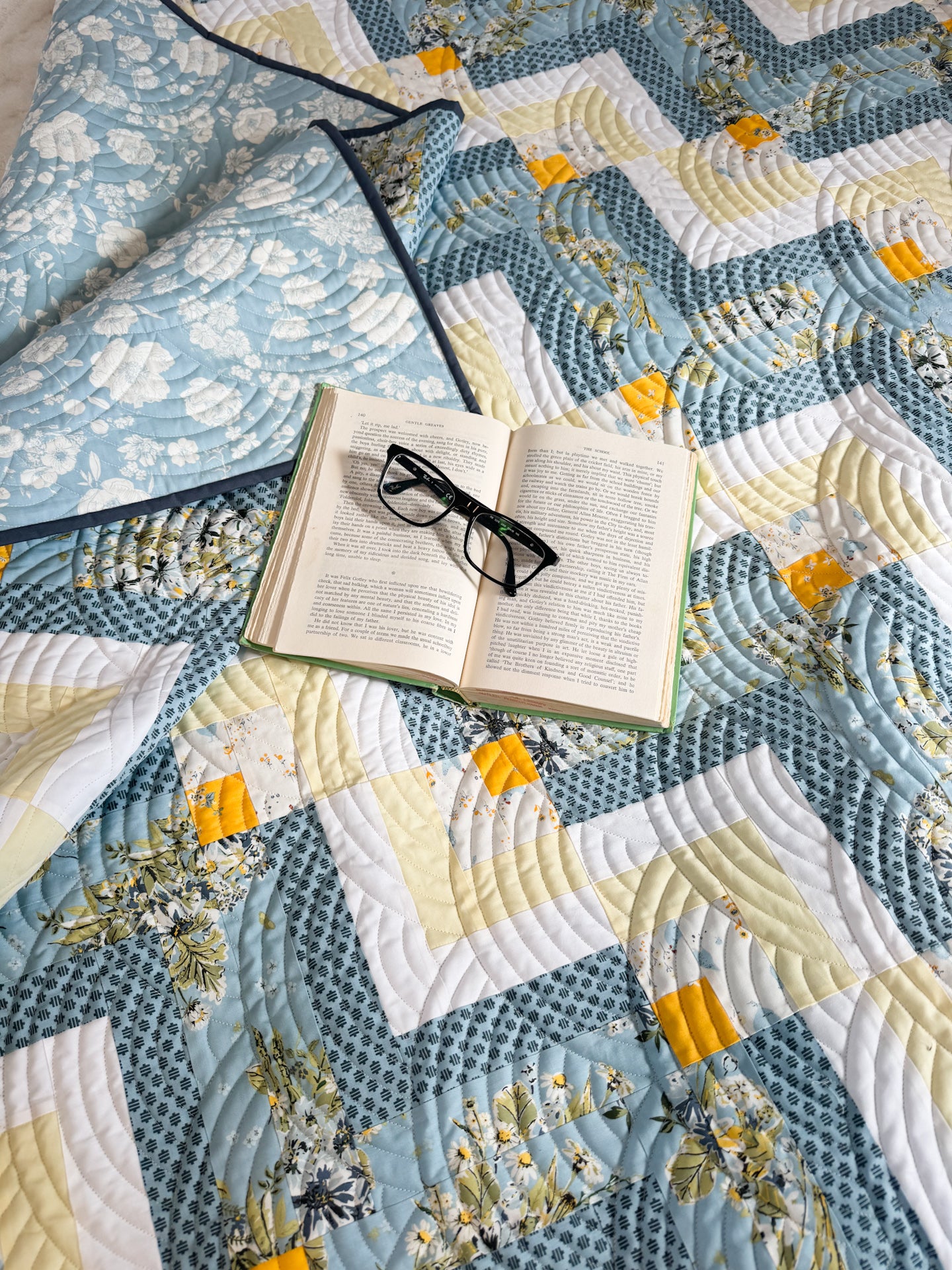Keepsakes Quilt Kit | Featuring Potager by Sharon Holland