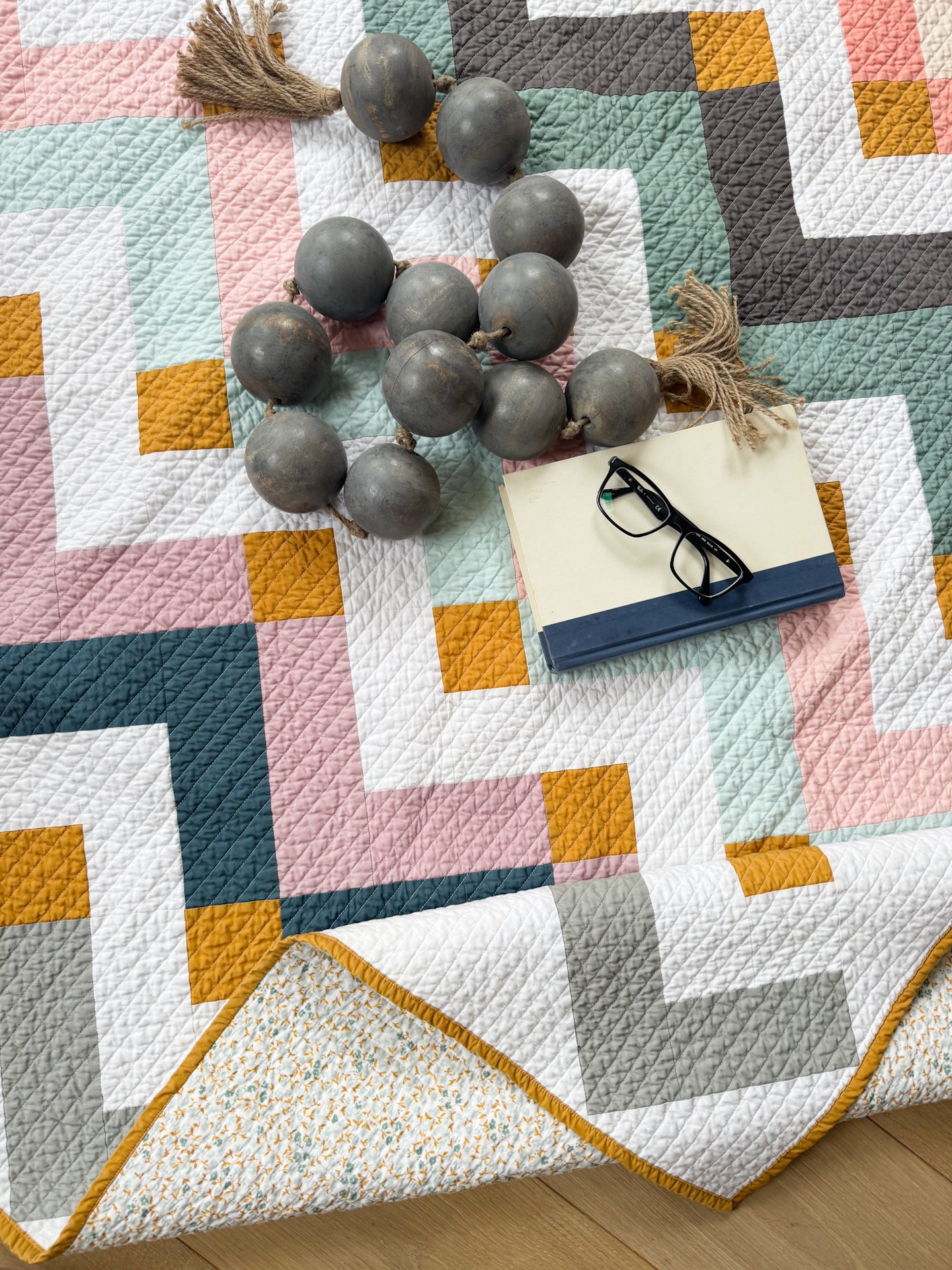 Modern Thrive Quilt Kit | Suzy Quilts Pattern