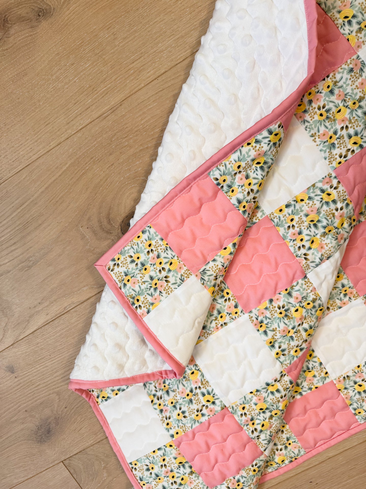 Baby Floral Gingham - Finished Quilt