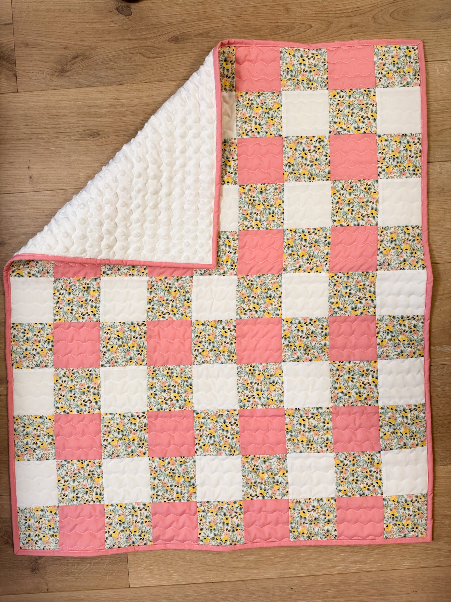 Baby Floral Gingham - Finished Quilt