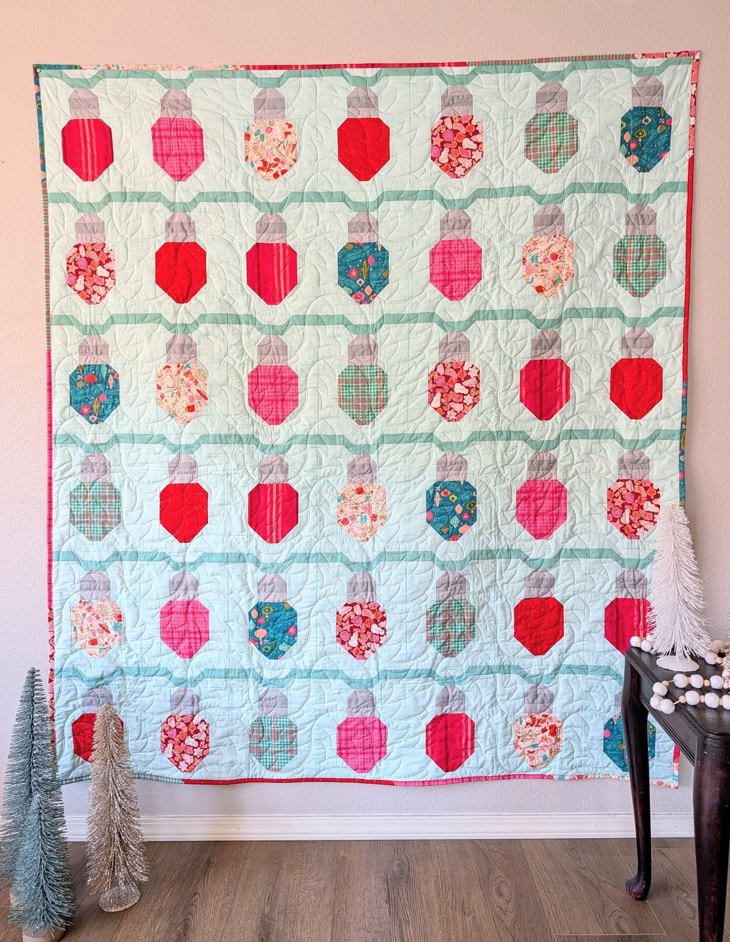 Let it Glow Quilt Kit | AGF Chrismtas in Color | A Stitch is a Stitch Pattern