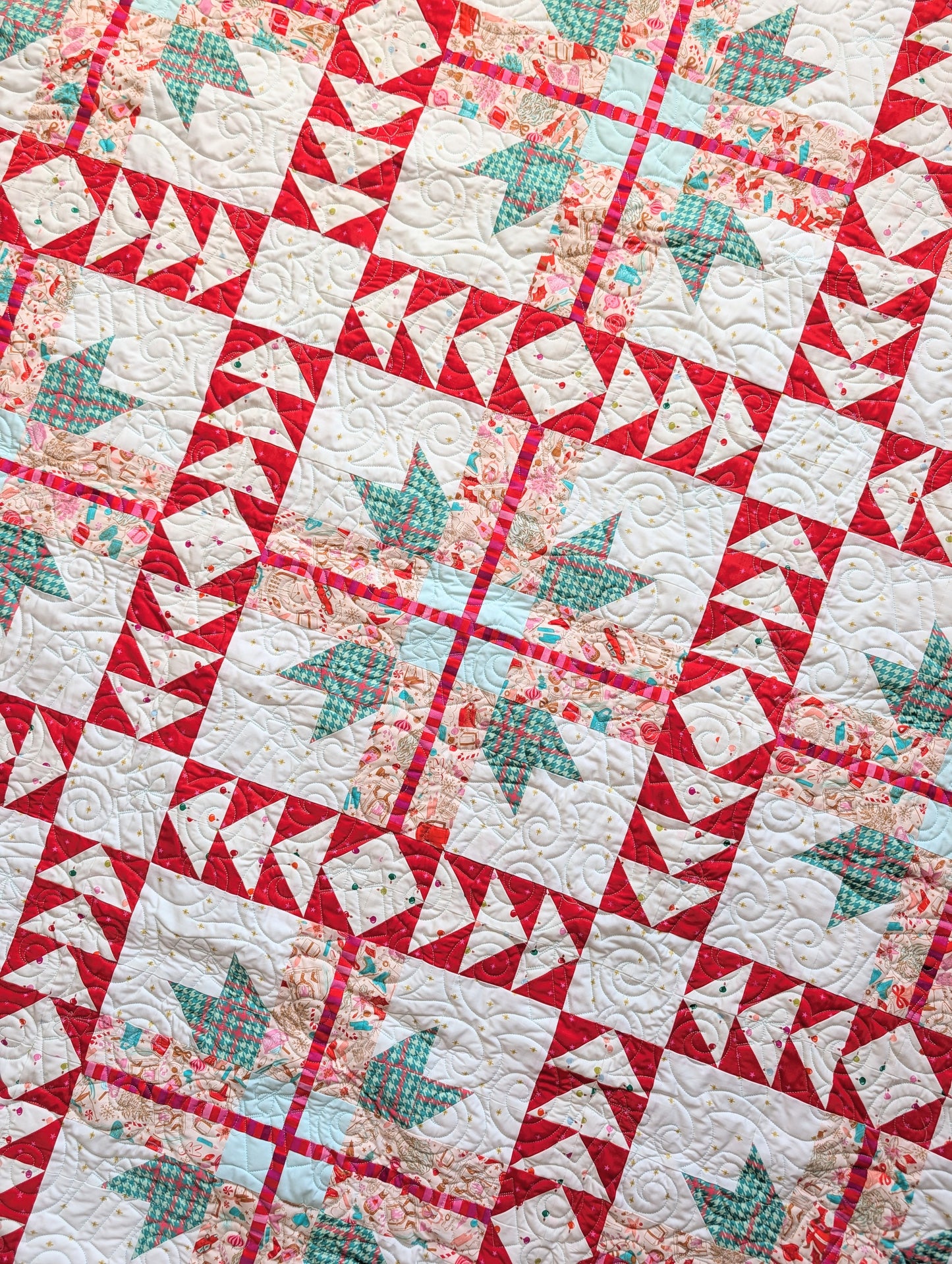 Peppermint Presents Quilt Kit | A Stitch is a Stitch Pattern