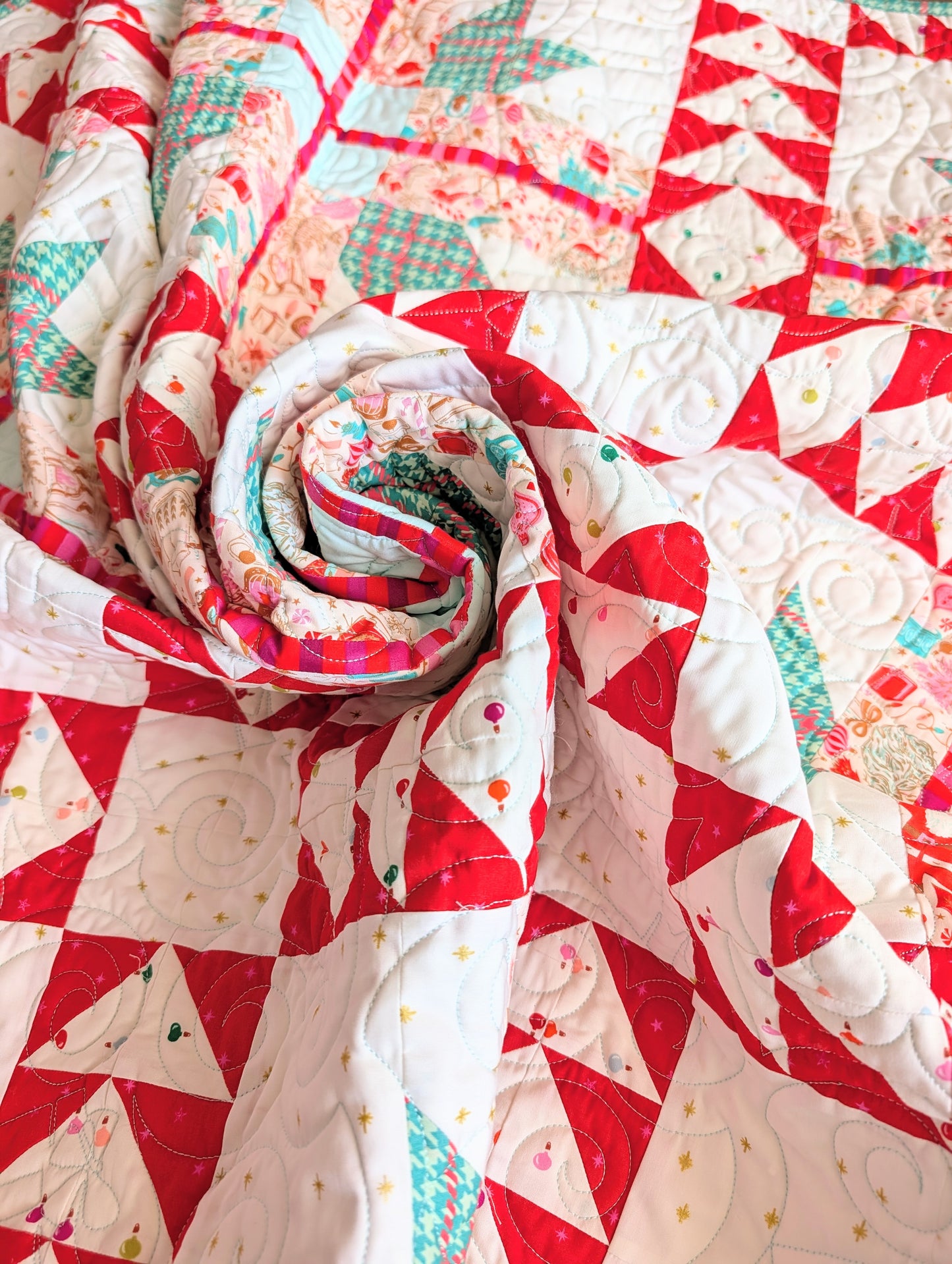 Peppermint Presents Quilt Kit | A Stitch is a Stitch Pattern
