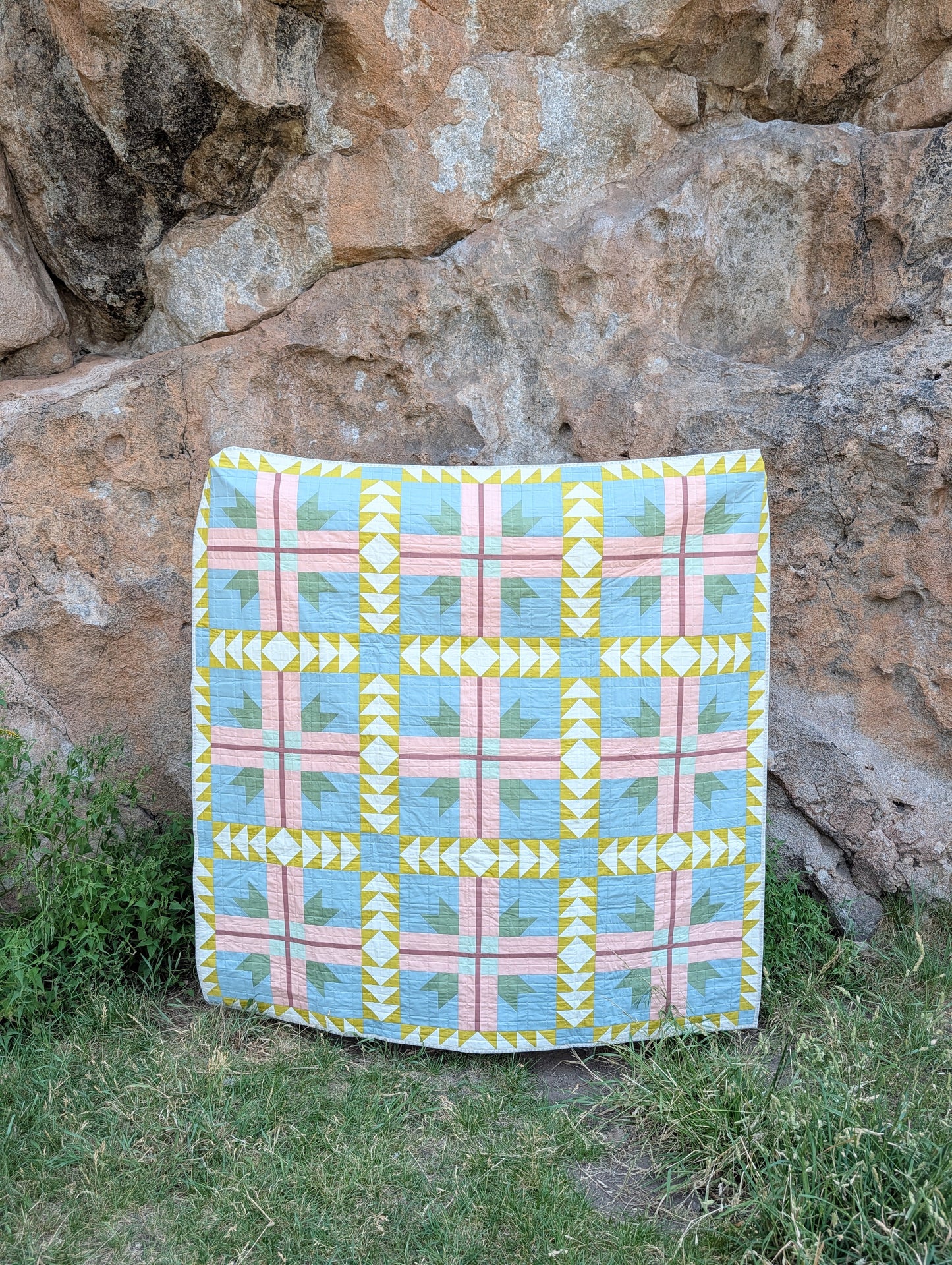 Peppermint Presents Quilt Kit | Solids Edition | A Stitch is a Stitch Pattern